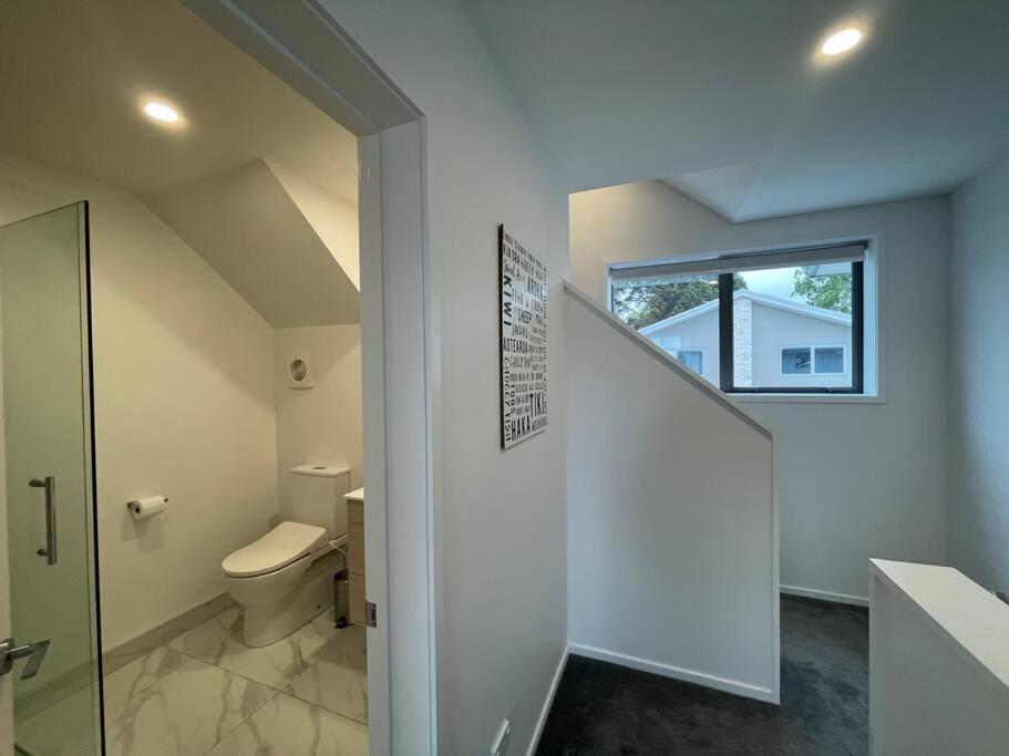 Parkside Retreat - 3 Beds -Sleeps 6 Near Westfield Villa Christchurch Dış mekan fotoğraf