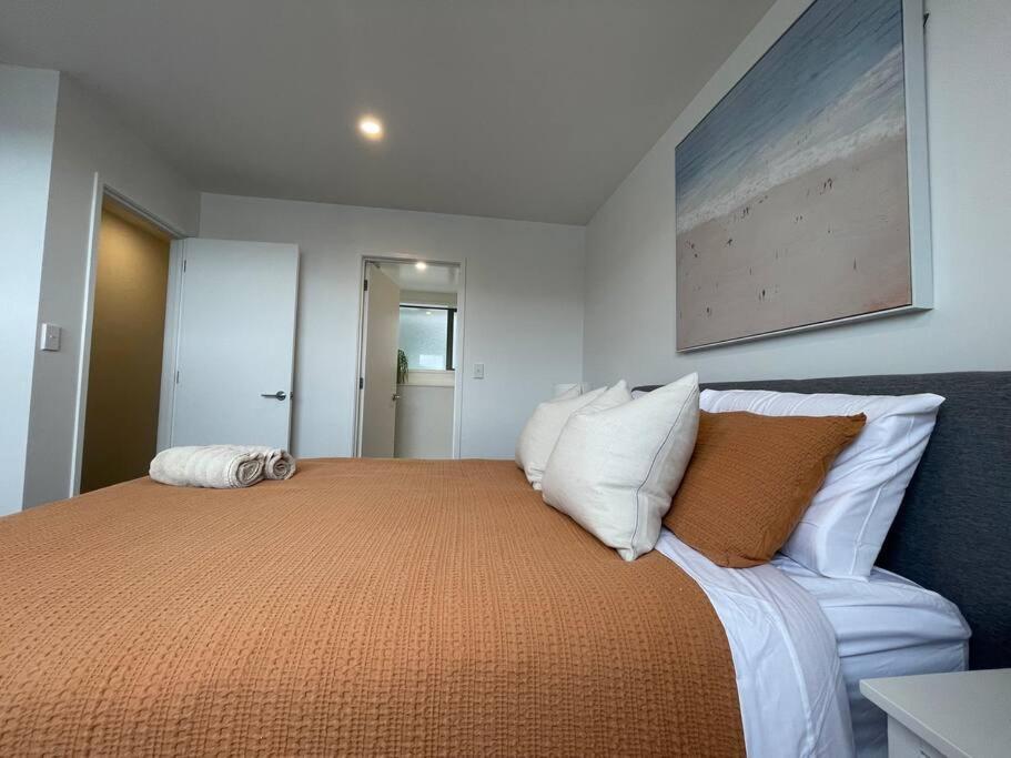 Parkside Retreat - 3 Beds -Sleeps 6 Near Westfield Villa Christchurch Dış mekan fotoğraf