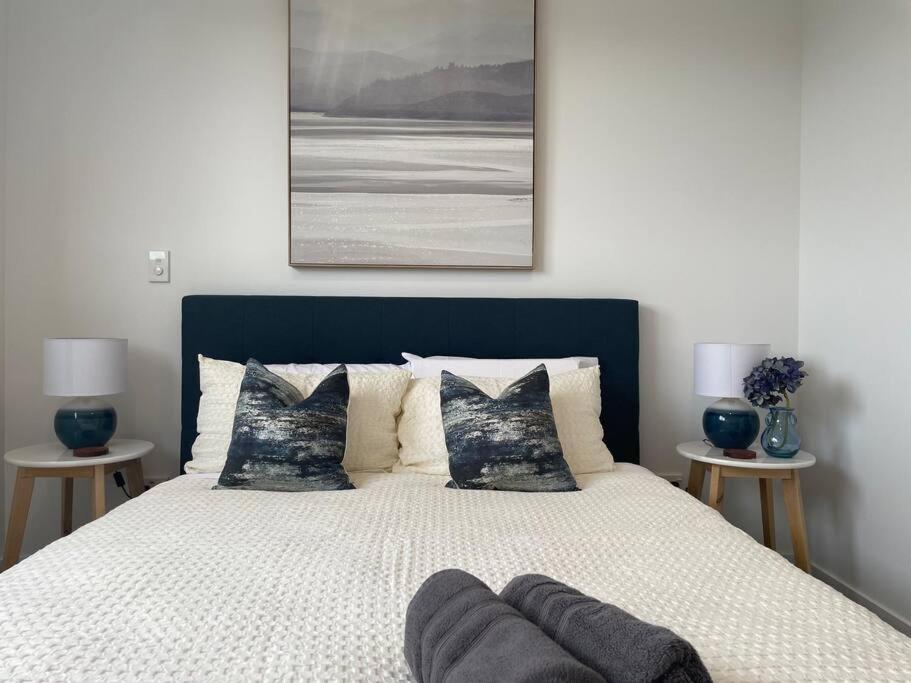 Parkside Retreat - 3 Beds -Sleeps 6 Near Westfield Villa Christchurch Dış mekan fotoğraf
