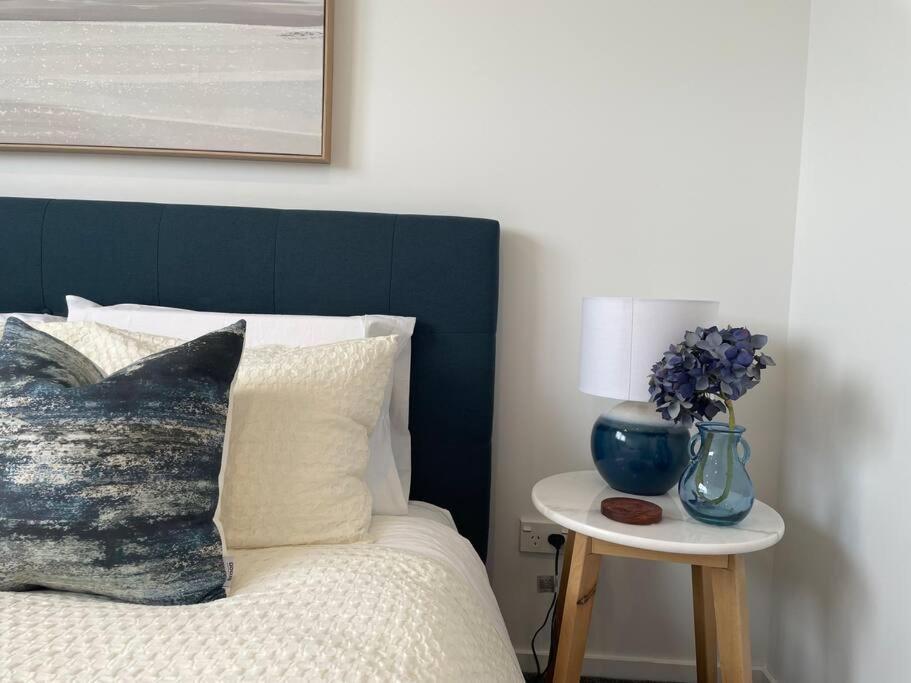 Parkside Retreat - 3 Beds -Sleeps 6 Near Westfield Villa Christchurch Dış mekan fotoğraf